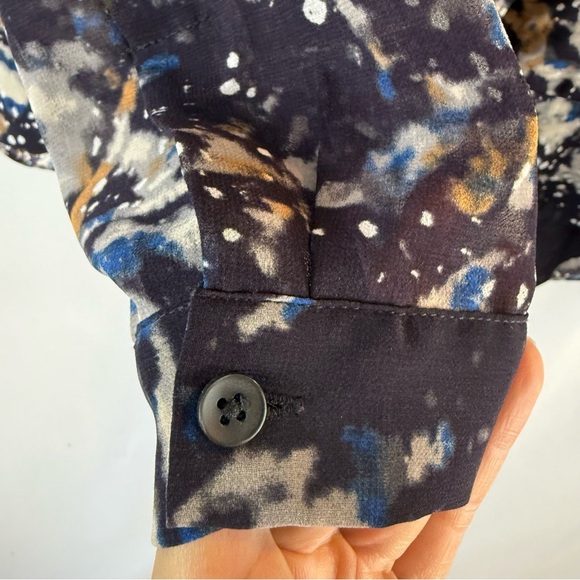 Cabi Starry Night Print Ruffle Button Up Shirt
Size:M Long Sleeve Blouse - Picture 7 of 14